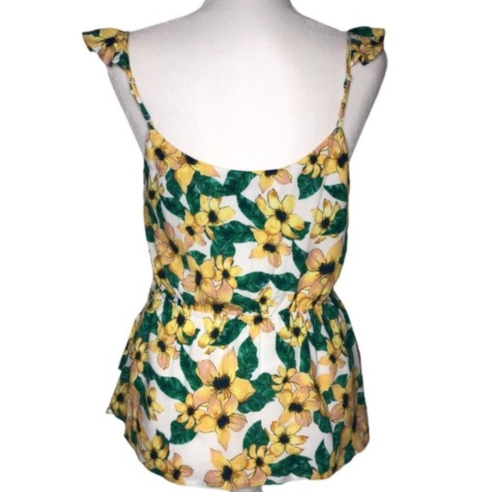 Cupcakes and Cashmere Ruffle Strap Floral Print Sleeveless Top NWT Size S - Picture 4 of 9